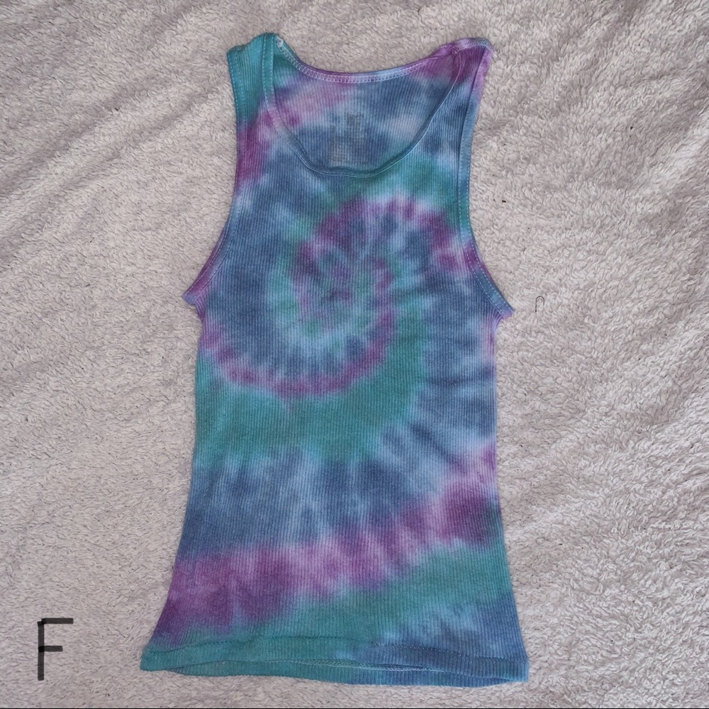Hand tie dye tank